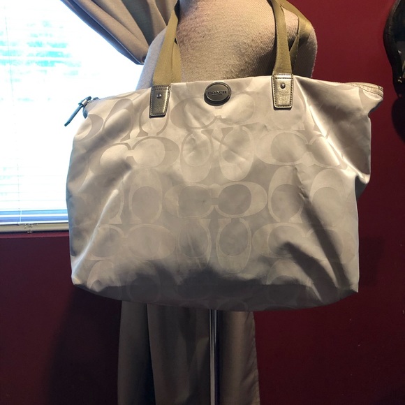 Coach Handbags - Coach vinyl tote bag